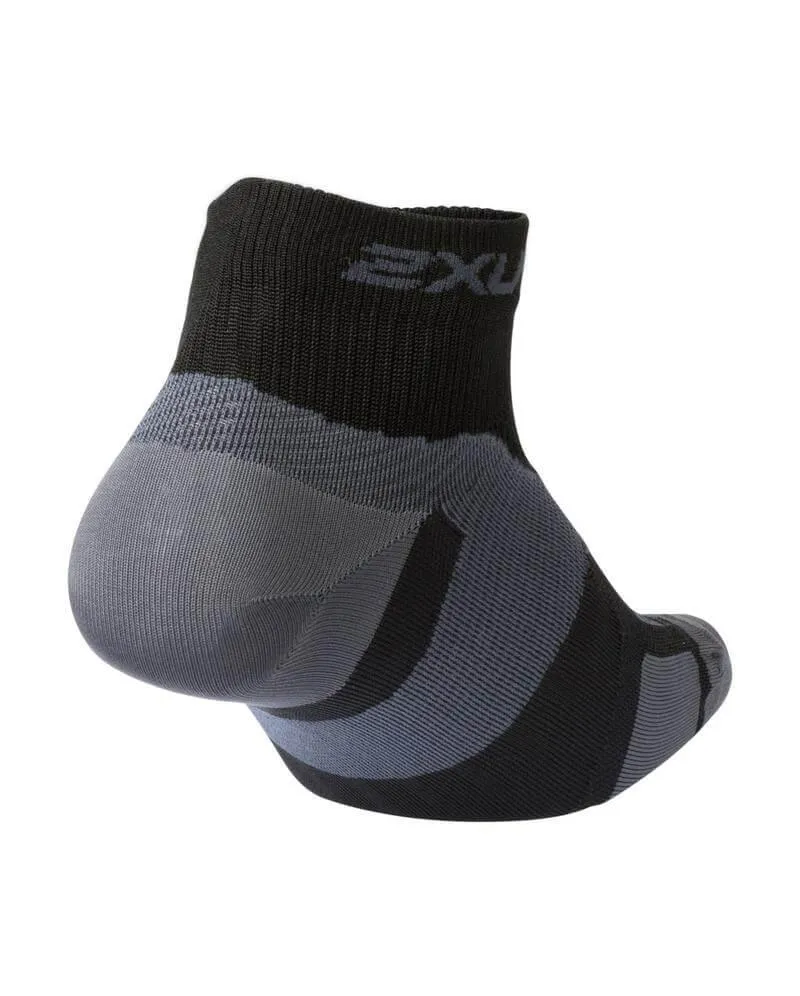 2XU Vectr Ultralight 1/4 Crew Unisex Cycling Socks (Black/Titanium)