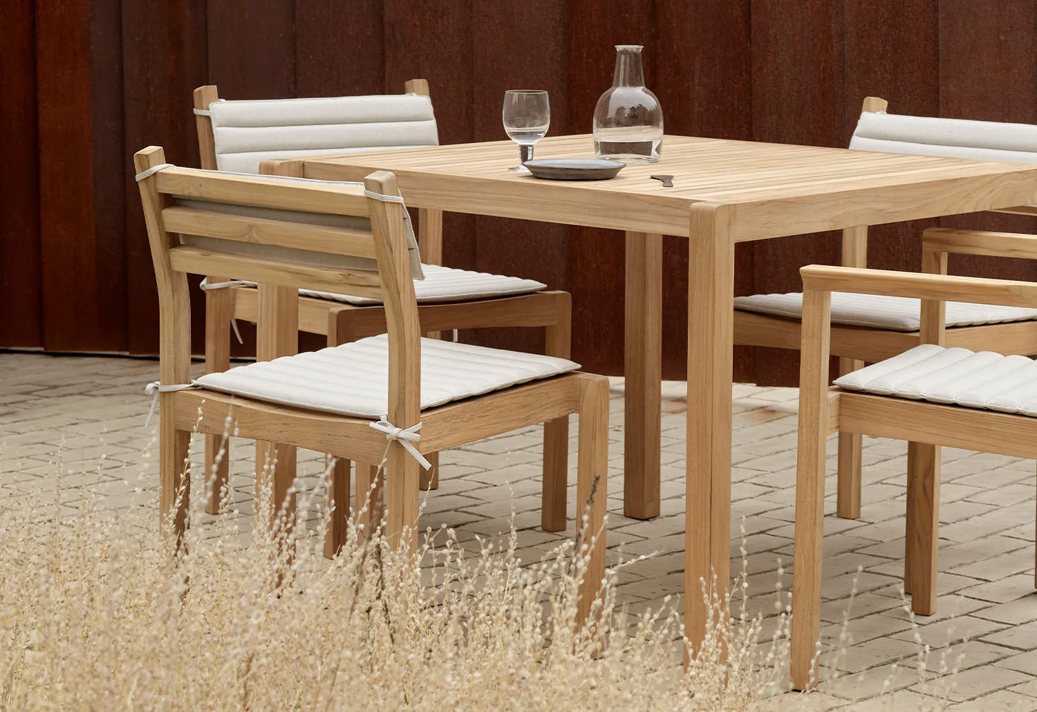 AH501 Outdoor Side Chair