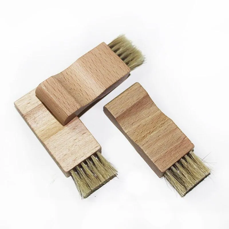 Benito Portable Beech Wood Pig Bristle Shoe Brush