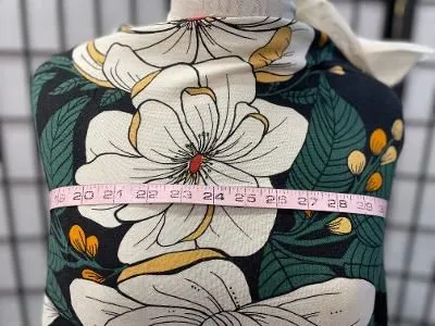 Camellia Flower Print Linen Rayon: Green / Gold