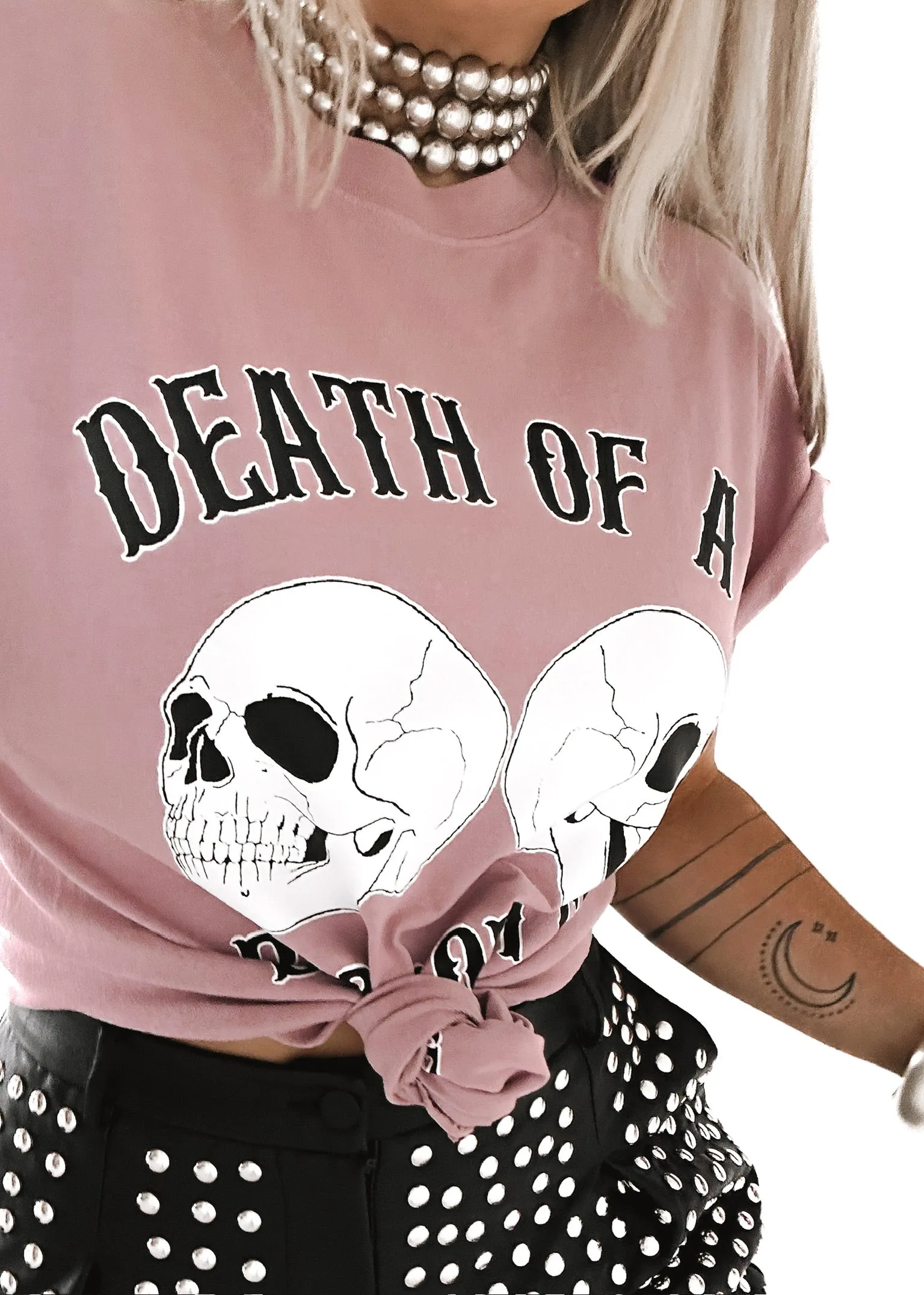 DEATH OF A BACHELORETTE SIDE SLIT TEE