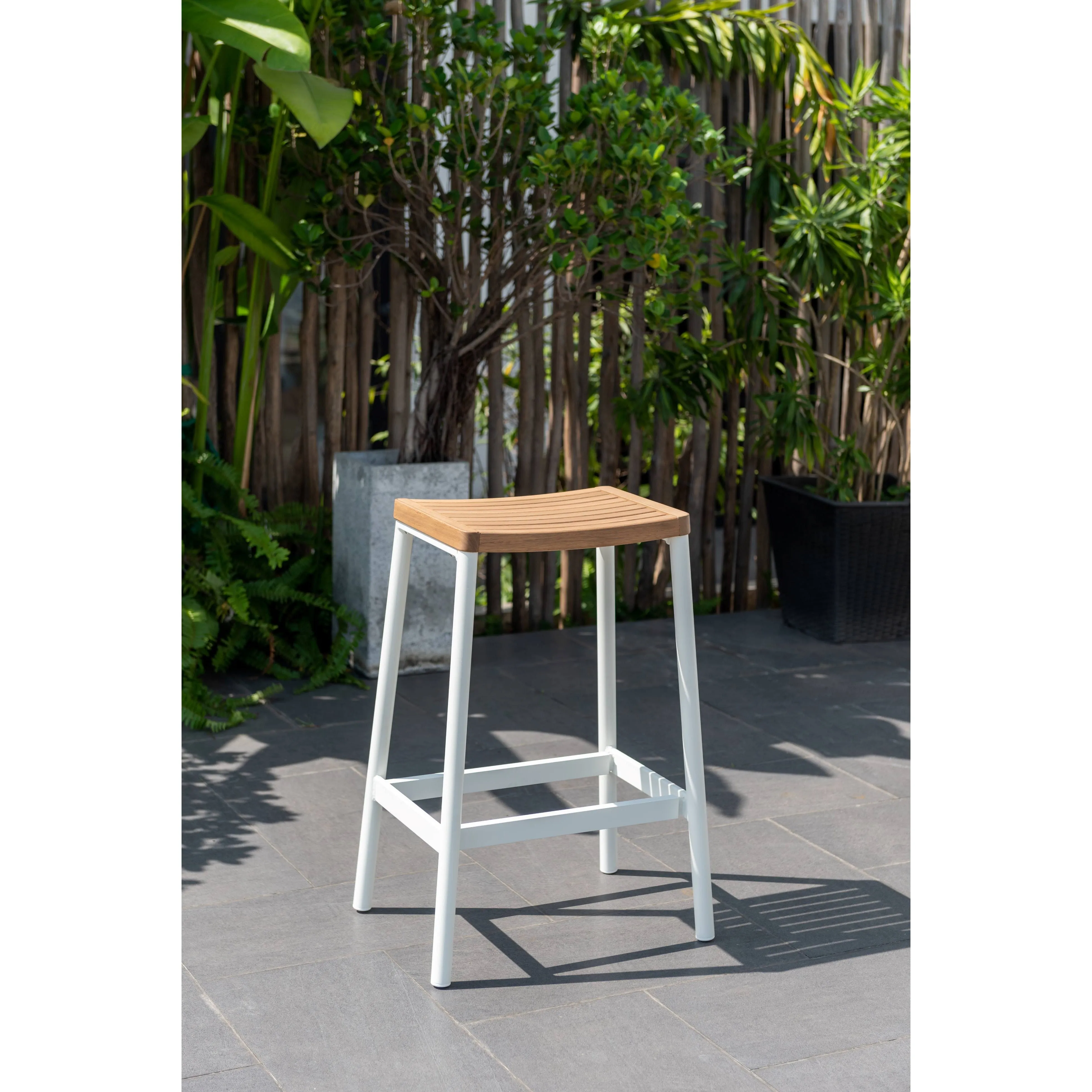Edgartown Euro-Design Outdoor Dining Components