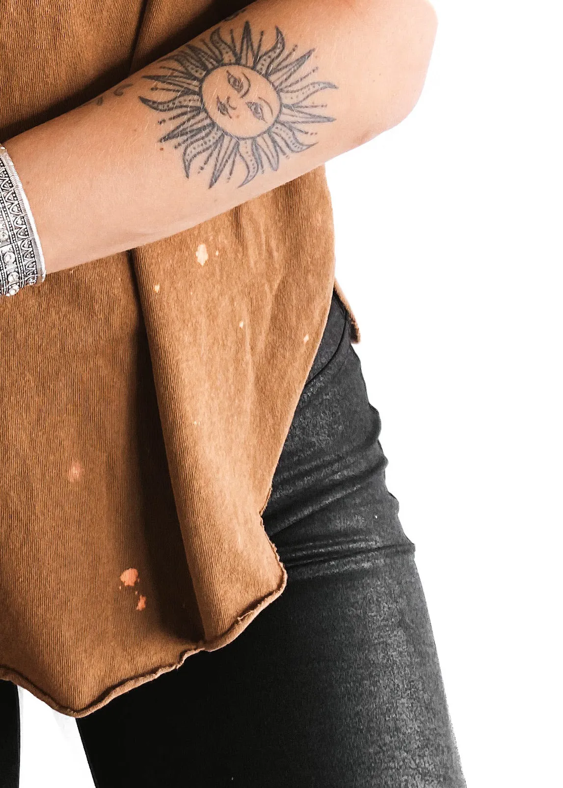 FINAL SALE: LEAVE IT ALL BEHIND BLEACHED OUT SIDE SLIT TEE