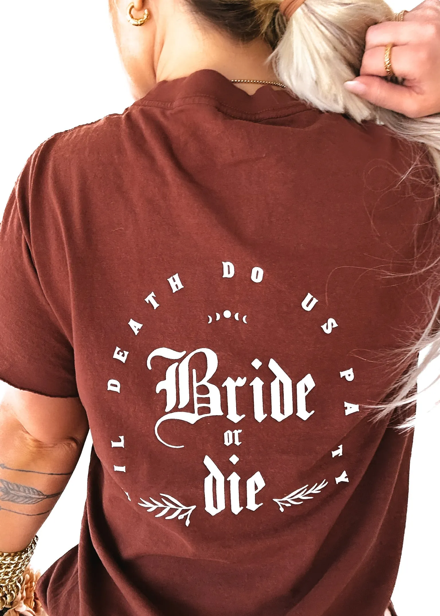 GOTHIC BRIDE OR DIE SIDE SLIT TEE