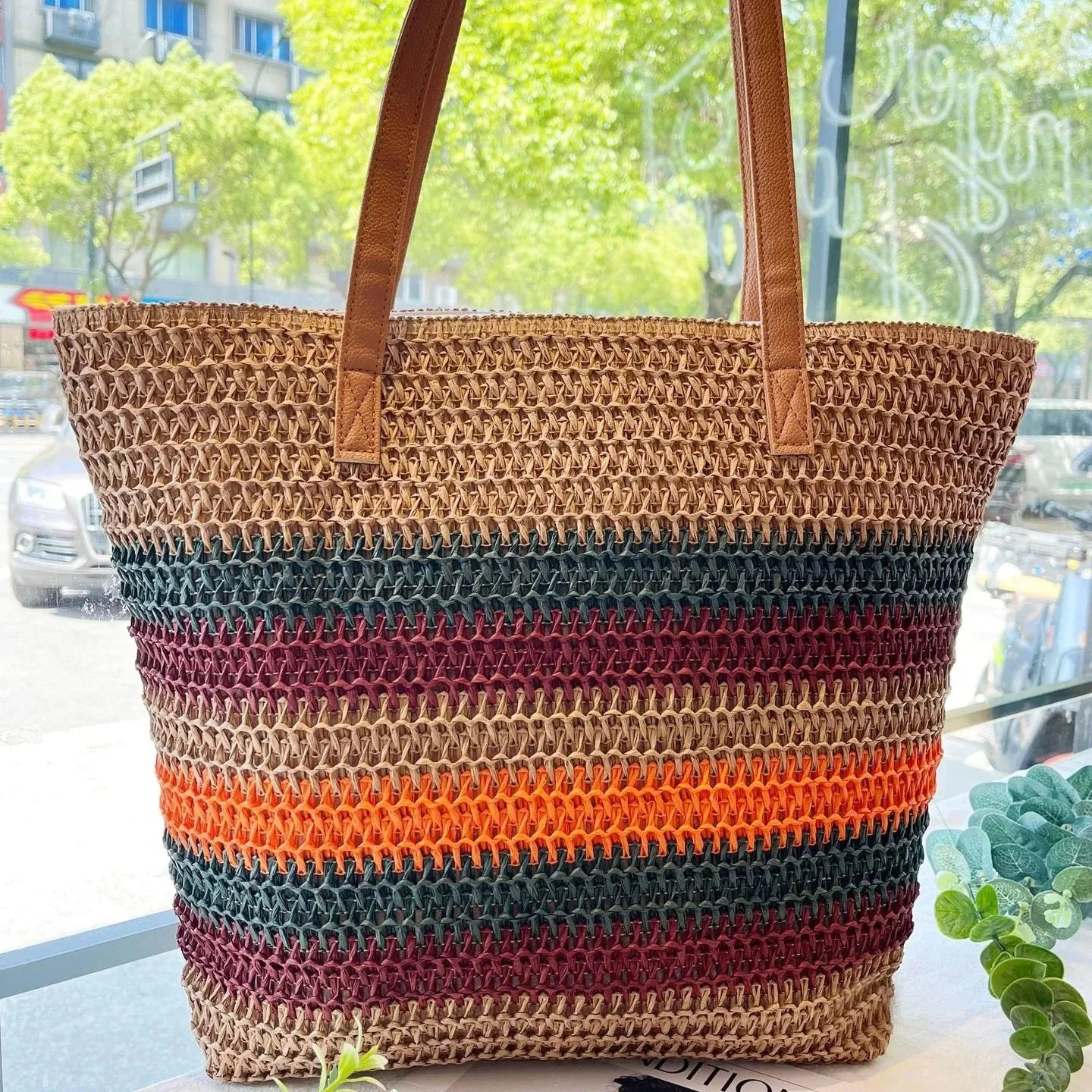 Large Capacity Rainbow Stripes Straw Shoulder Bag - Retro