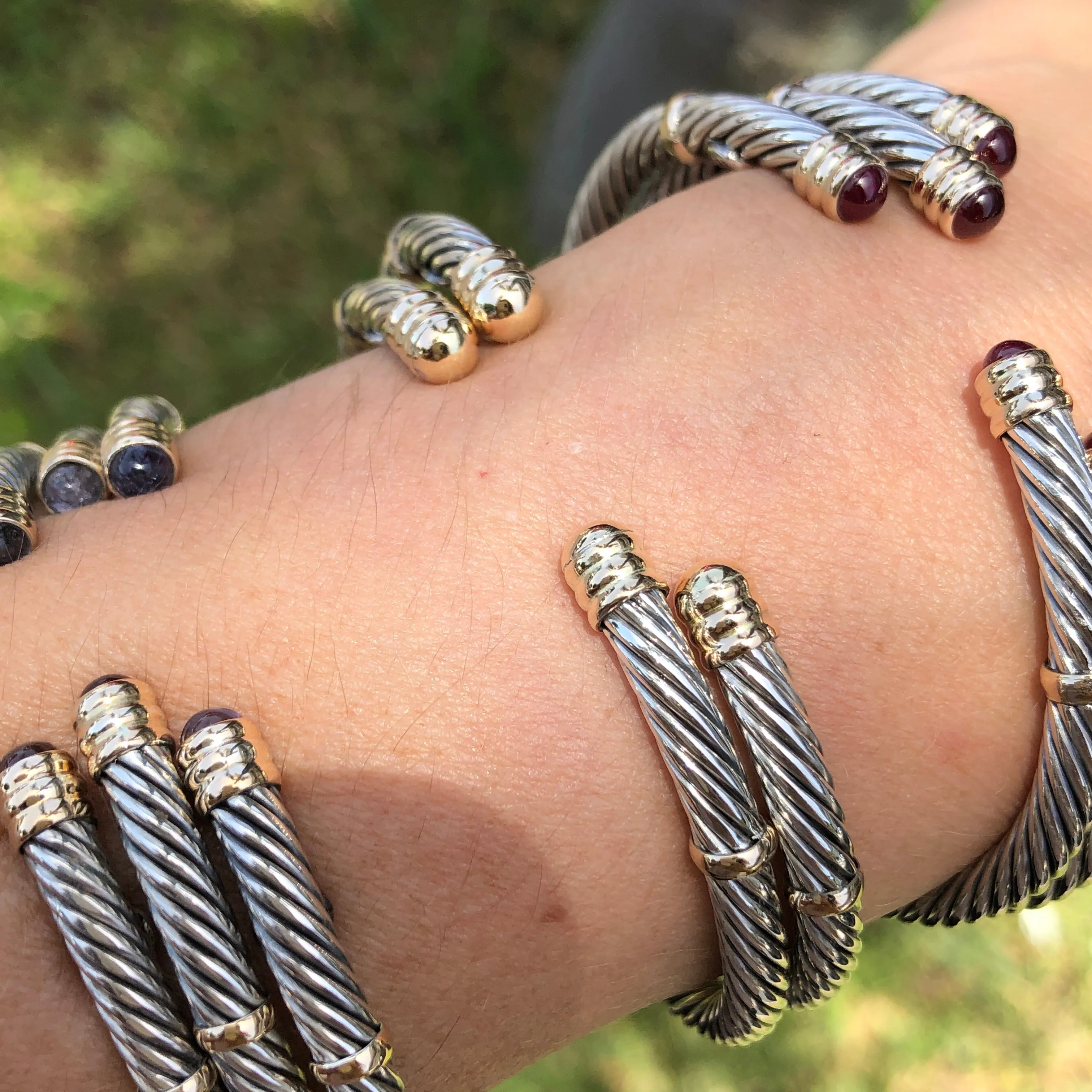 Mini Twist Bangle