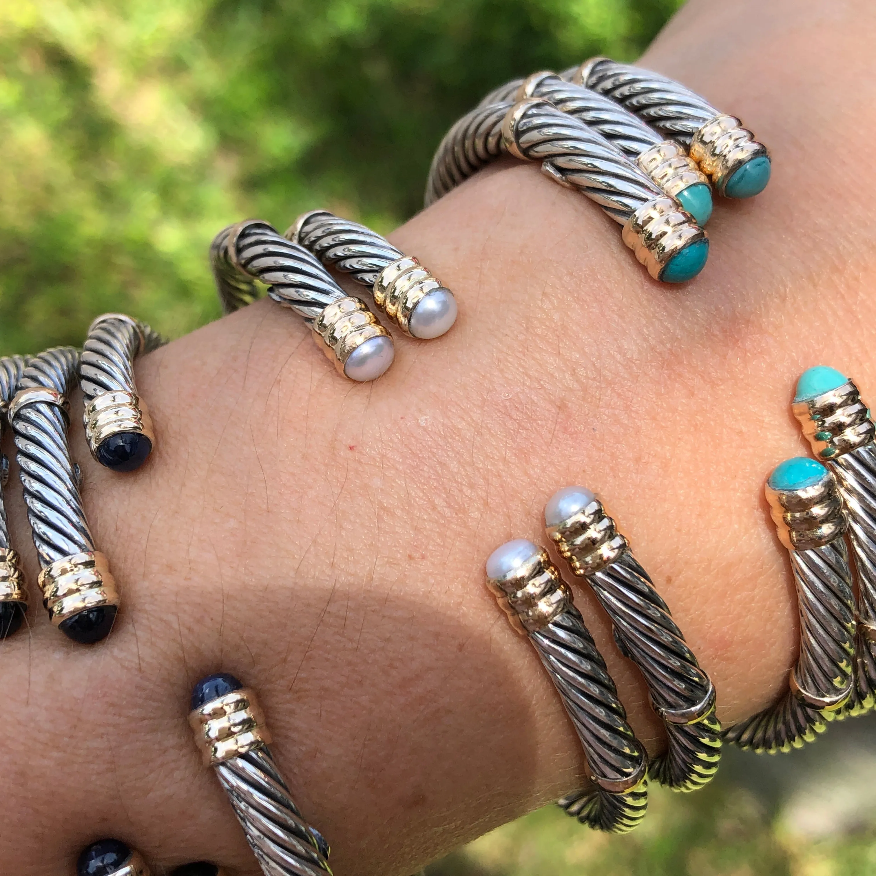Mini Twist Bangle