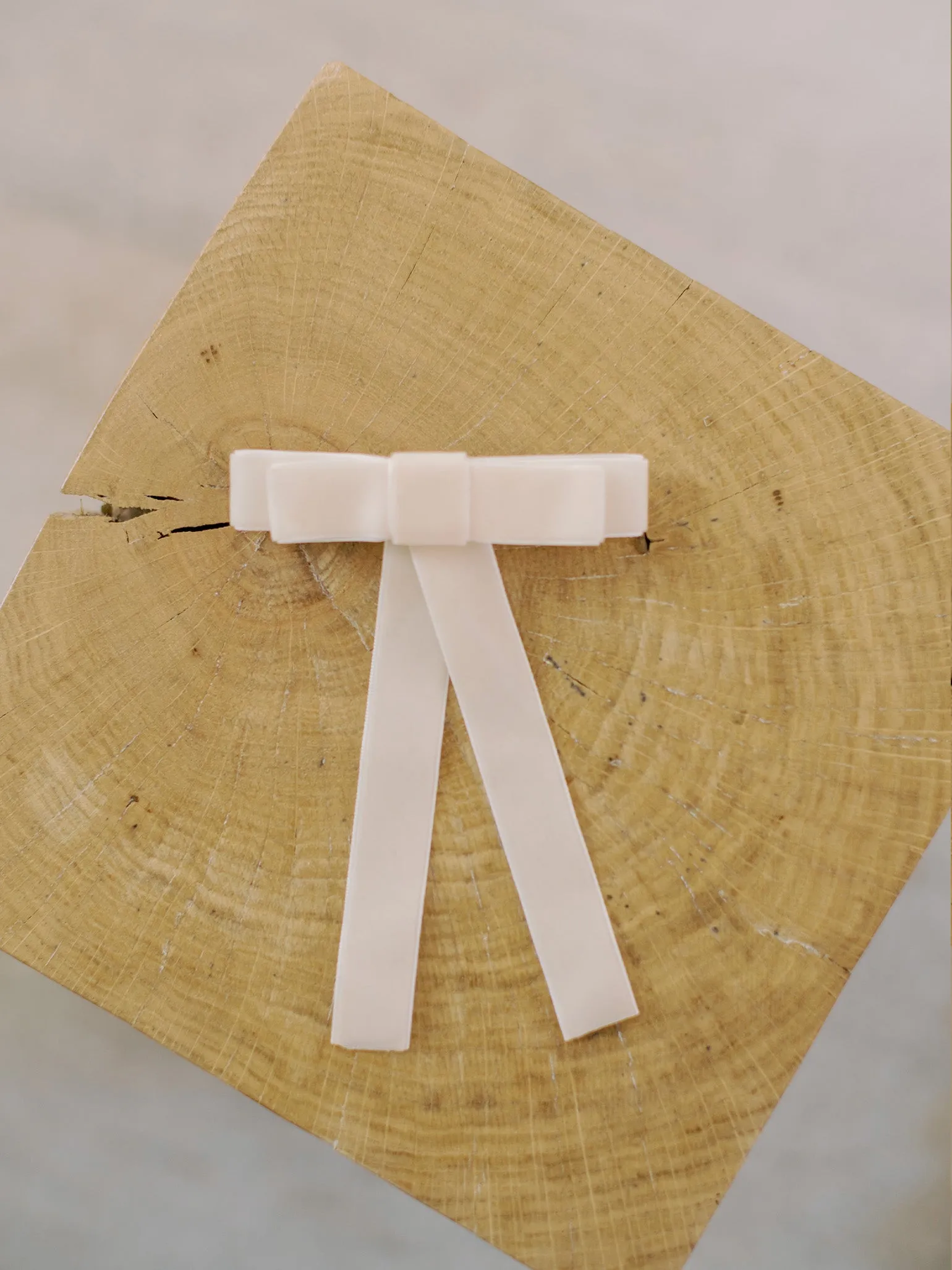 Off White Velvet Ribbon Girl Bow